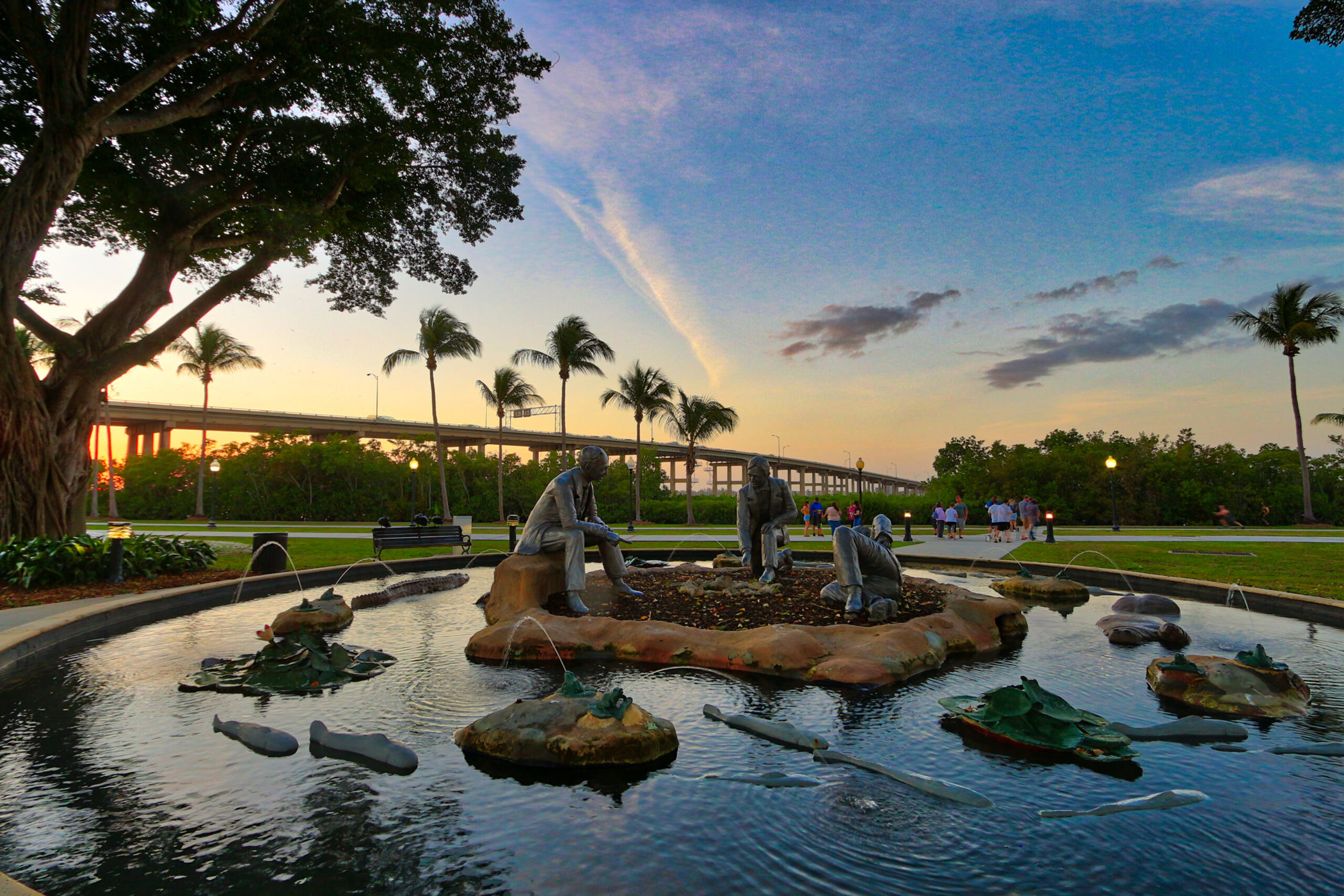 Ft Myers Centennial Park Statue1a 1 Scaled